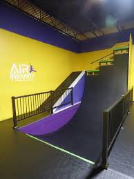 While it's used in industry, it also can help make a garden layout look beautiful and aesthetically pleasing. Warp Wall Picture Of Air Insanity Indoor Trampoline Park Rochester Tripadvisor