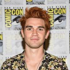 He has a fair complexion with dark brown hair and a pair of dark brown eyes. Kj Apa S Natural Hair Color Popsugar Beauty