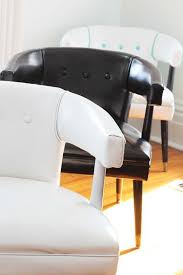Diy Project Test Lab Results We Tried 3 Vinyl Upholstery Spray Paints And Here S What Happened Spray Paint Furniture Vinyl Spray Paint Painting Leather