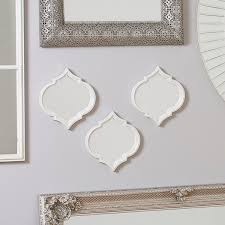 Living room wall mirrors uk. Tips On How To Decorate Your Home With Mirrors
