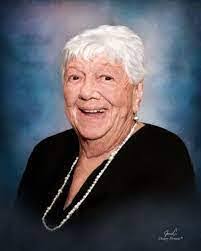 Karen Mcglone's Instagram, Twitter & Facebook