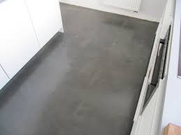 Dieser Boden Wurde Mit Betoncire Dreilagig Gestaltet 80 X2f 100 Geschliffen Und Mit Pu Siegel Versiegelt De Bodenbeschichtung Epoxidharz Boden Betonfussboden