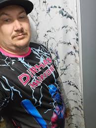 Devin Madden (@maddogzink) • Instagram photos and videos