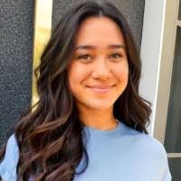 Keri Buck's Instagram, Twitter & Facebook