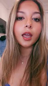 Allie Ryder's Instagram, Twitter & Facebook