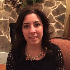 Sara Eastman's Instagram, Twitter & Facebook