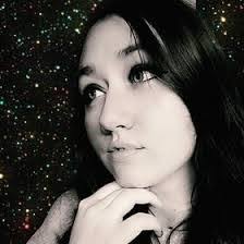 Amber Mcinerney's Instagram, Twitter & Facebook