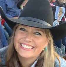 Courtney Burch's Instagram, Twitter & Facebook