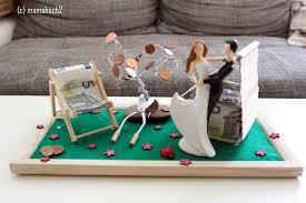 Dazu habe ich euch hier einige tipps und tricks rund ums thema geldgeschenke für die hochzeit zusammengestellt, wie auch die schönsten formulierungen für eure geldwünsche. Geldgeschenke Hubsch Verpackt Mamahoch2