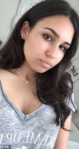 Duchess of York comforts parents of girl, 15, who died from Pret sandwich