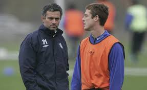 Scott parker was a player at fulham from 2013 until 2017, and currently is the manager of the first team, since 2019. Yqxhia9u2gpyem