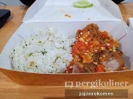 Anda bisa mencoba membuatnya di rumah dengan resep ayam. Geprek Bensu Karawaci Tangerang Lengkap Menu Terbaru Jam Buka No Telepon Alamat Dengan Peta