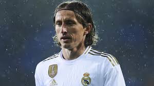 Источно се тло спушта у клисуру црног дрима. Luka Modrich Do Konca Mesyaca Mozhet Podpisat Novyj Kontrakt S Realom Futbol Xsport Ua