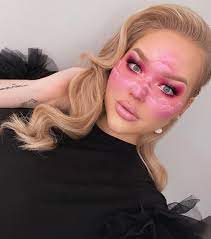 Nikkie de jager is a transgender famous dutch makeup artist and beauty vlogger. Pin On Nikkietutorials