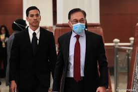 The rumours also said that datuk seri anwar ibrahim could be sworn in tomorrow, on the 25th of february 2020. Anwar Questions Why Prihatin Penjana Not Tabled In Parliament First The Edge Markets