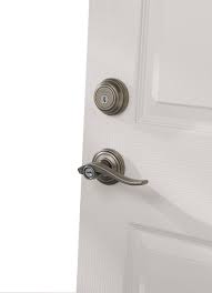 980/985 deadbolt the kwikset signature series 980 deadbolt is both tough and attractive. Kwikset 980s 11pv1 Venetian Bronze Single Cylinder Deadbolt From The 980 Signature Series Pullsdirect Com