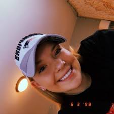 lindsey manick (@LindseyManick)