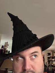 What's this thingie made of