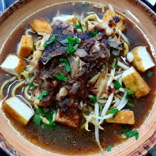 Mee sup resepi azie kitchen via secubitrasamanis.blogspot.com. Resepi Mee Sup Tulang Sedap Dimakan Dengan Sambal Kicap Pedas Yang Akan Membuatkan Makan Semangkuk Pun Tak Cukup Daily Masak