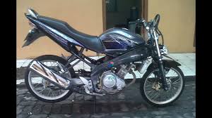 Lambat laun khususnya anak muda semakin banyak menggemari motor yang satu ini. Gambar Modifikasi Motor Yamaha Vixion 2009 Terlengkap Earth Modification