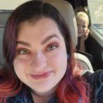 Amanda Aurand's Instagram, Twitter & Facebook