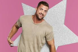 Könnte aus den beiden etwas ernstes werden? Tobi Wegener Das Sind Die Grunde Fur Die Trennung Von Janine Pink Gala De