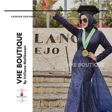 Untuk modelnya anda bisa meniru beberapa model dress kebaya seperti yang ada diatas, mulai dari dress kebaya lengan lonceng, rok duyung hingga dress kebaya dengan. Dress Brokat Dress Wisuda Mermaid Dress Dress Kondangan Dress Nikahan Shopee Indonesia