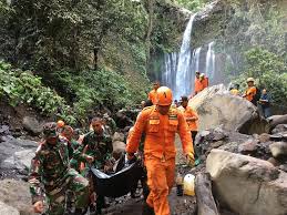 Sin chew daily confirmed tai's death. 2 Malaysians Killed In Lombok Earthquake Se Asia News Top Stories The Straits Times