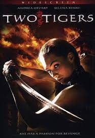 Onder een valse identiteit heeft ze haar intrek genomen in een chique appartementengebouw. Amazon Com Two Tigers Andrea Osvart Selena Khoo Movies Tv