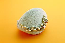 Clam shell decor 51x18cmin grey/white. Pin On Clamshell Cases