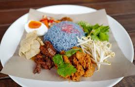 Tengok gambar nasi goreng ini pun dah teringin nak. Eat Drink Kl Ante Merdeka Month Nasi Kerabu Special