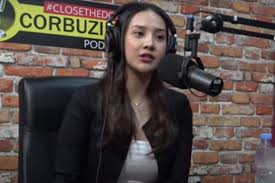 Explore tweets of anya geraldine @anyaselalubenar on twitter. Anya Geraldine Dan Cerita Percintaannya Halaman All Kompas Com