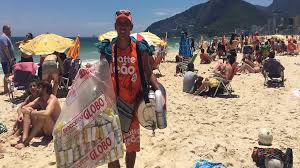 Não é a praia deles, resume. A Rotina Dos Vendedores De Mate Nas Praias Do Rio Sob Calor De 40Âº E Com 50 Kg Nas Costas Bbc News Brasil