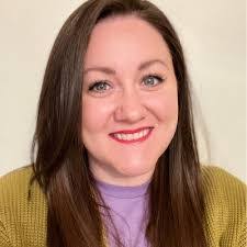 Carrie Galvan's Instagram, Twitter & Facebook