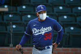 Dodger stadium, timeless (i.e., not 2021). 9diyqsd3hfz9 M