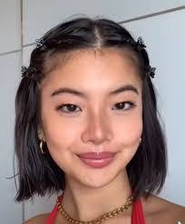 Haley Savage's Instagram, Twitter & Facebook