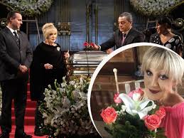 Lanzan mensaje a sarita sosa. Anel Norena Exesposa De Jose Jose Se Despide Con Desconcertante Y Toxica Carta De Amor Actitudfem