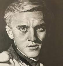 Click on the button below the picture! Kevin Nichols On Twitter Still Laboring Away On Draco Is It Just Me Or Does Tom Felton Look Like A Young Christoph Waltz T22felton Harrypotterfilm Tomfelton Dracomalfoy Harrypotter Slytherin Pencil Graphite Drawing