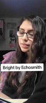 Lily Cuevas (@lily_smile18)