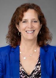 Laura Wahl's Instagram, Twitter & Facebook