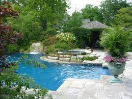 Luxus Pool Kleine Pools Fur Den Garten Pool Landscape Design Backyard Pool Landscaping Swimming Pool Landscaping