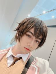 Pomeranian poses as Frida Kahlo in AI-generated image