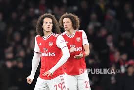 View other portuguese liga teams belenenses benfica boavista braga famalicao farense gil vicente maritimo moreirense nacional pacos ferreira portimonense porto rio. David Luiz Harus Siap Potong Gaji Jika Ingin Ke Benfica Republika Online