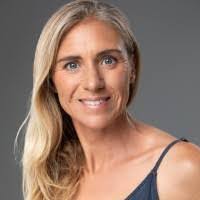 Sally Howe's Instagram, Twitter & Facebook