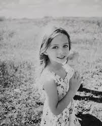 I got to photograph a pretty epic 5th birthday party for Miss Farrah