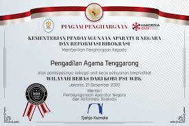 Menerima informasi dari dalam maupun dari luar melalui afferent sensory pathway. Pembacaan Penandatanganan Pakta Integritas Dan Perjanjian Kinerja 27 01 2020