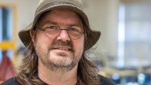 How a Nova Scotia man turned a volunteer project into a Lego business