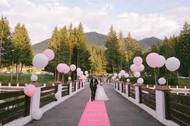 If you are looking for a reliable balloon supplier to support your business,you can not only focus on the price.good material is more elastic and hold the helium longer. Hochzeitsluftballons 4 Ideen Fur Die Hochzeitsdeko