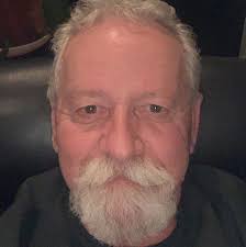 What are some options for enclosed transport to Florida?