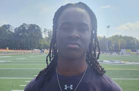 On Campus: Gray Collegiate War Eagles